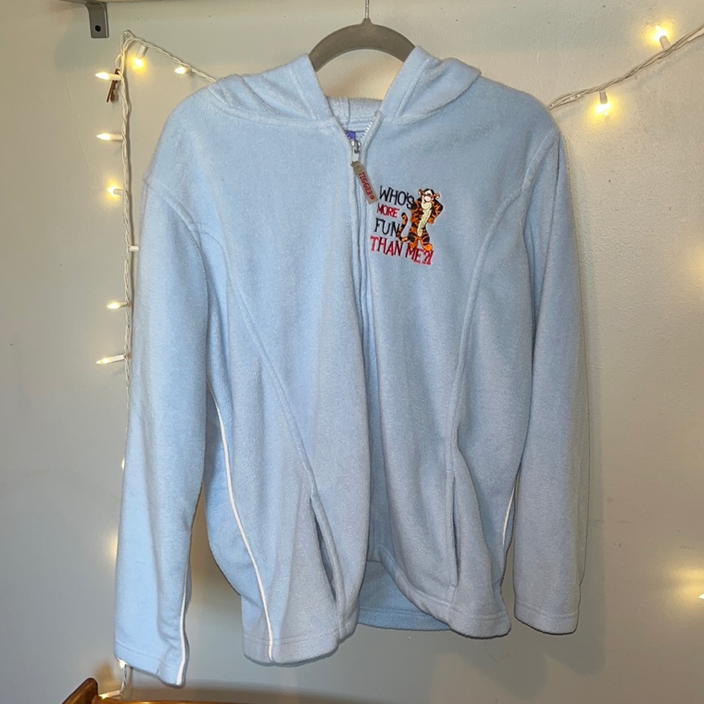Simple blue tiger zip up